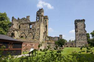 Ashby-de-la-Zouch castle 4 sm.jpg
